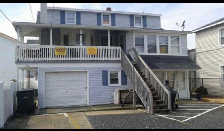 Exterior pic 236 spencer Ave Wildwood NJ